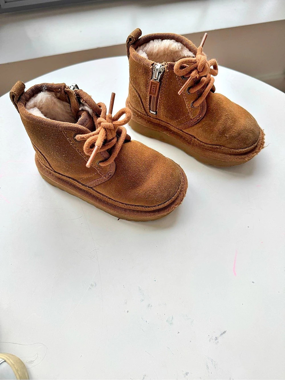 UGG Kids' Neumel II Boot Size 8 Brown Boots